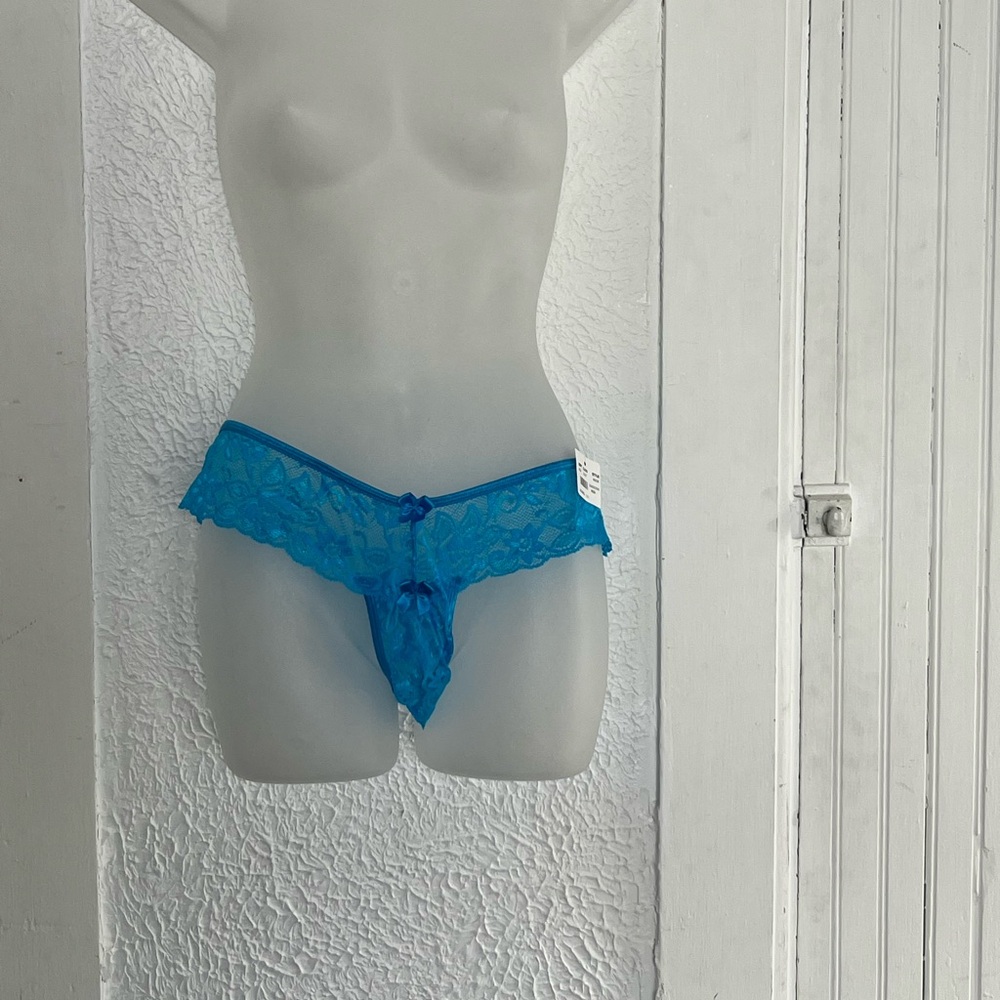 Elegant Blue Lace Women's Panties